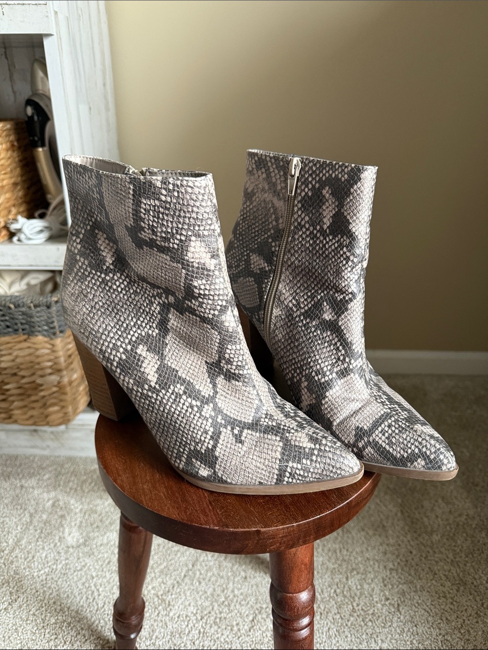 Carlos by Carlos Santana Snake-Print Ankle Booties in Gray and Cream